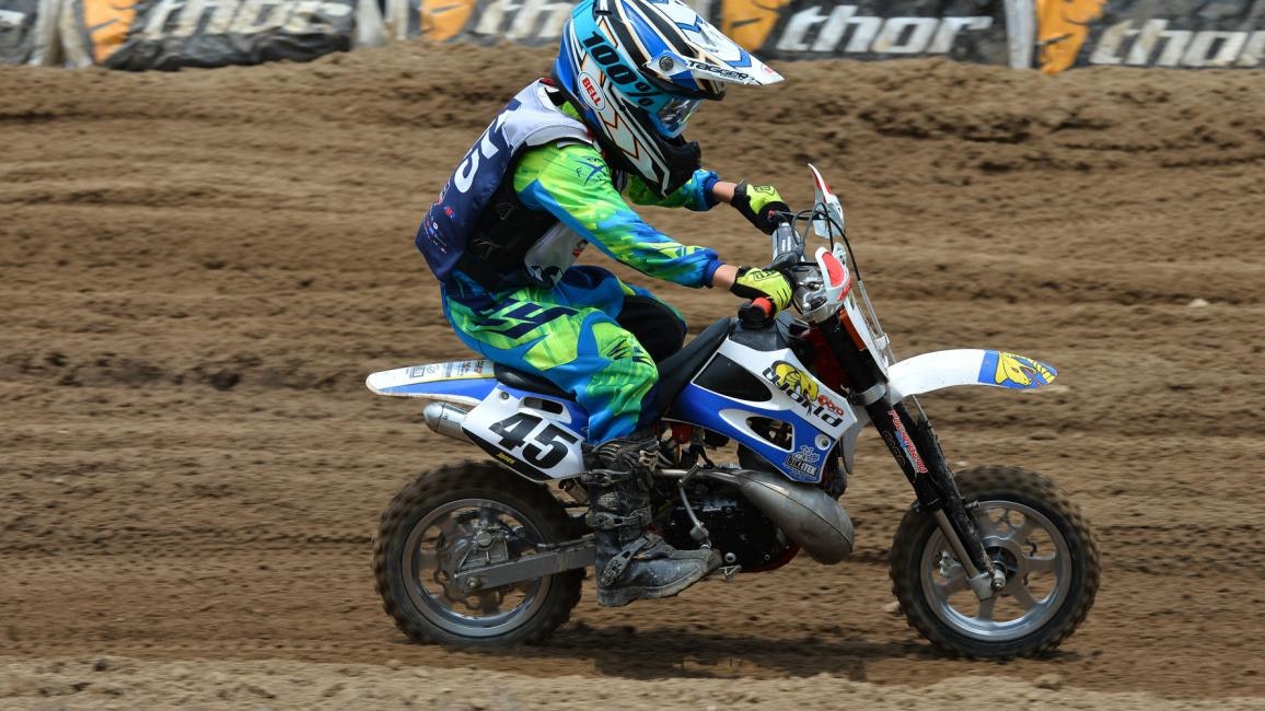 51cc (4-6) Limited & 51cc (4-6) Shaft Drive Limited - Moto 2