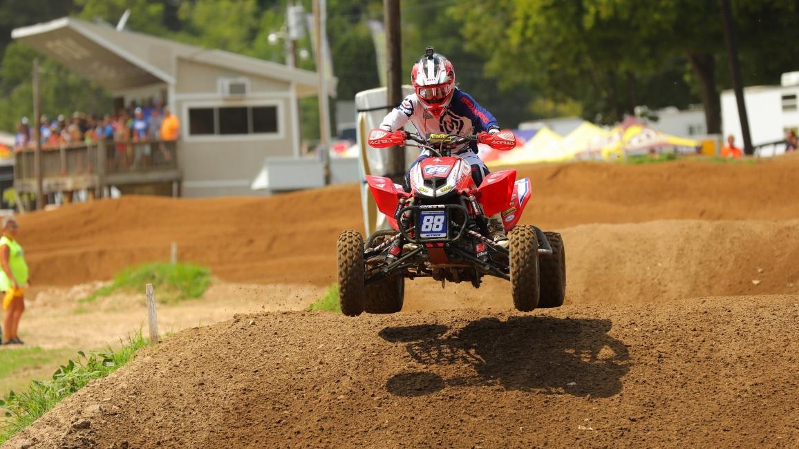 Loretta Lynn - Full MAVTV Episode 9