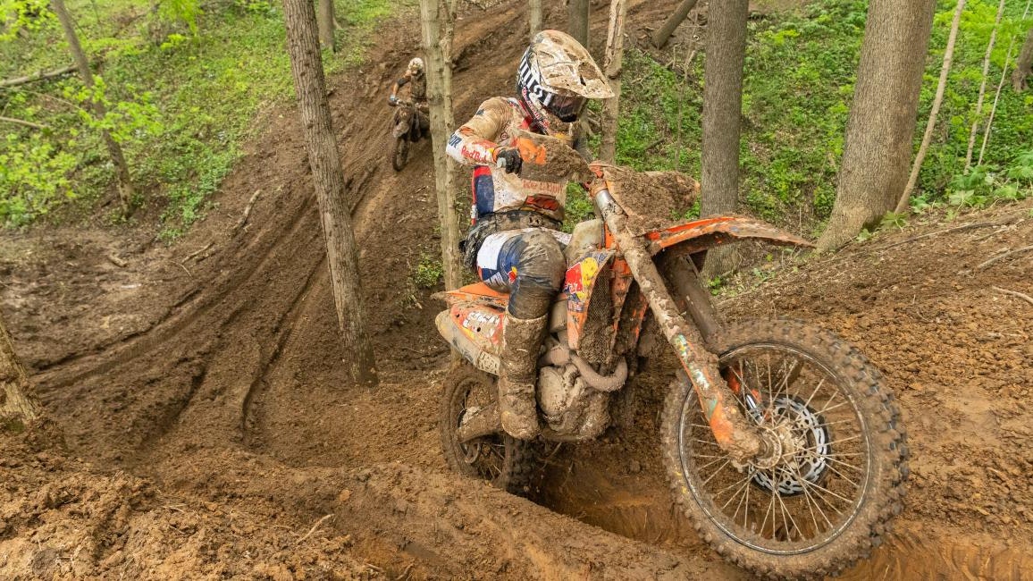 Between The Arrows: 2023 AMSOIL Hoosier Bikes