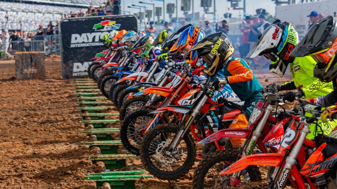 PREMIERE: RCSX Part 1