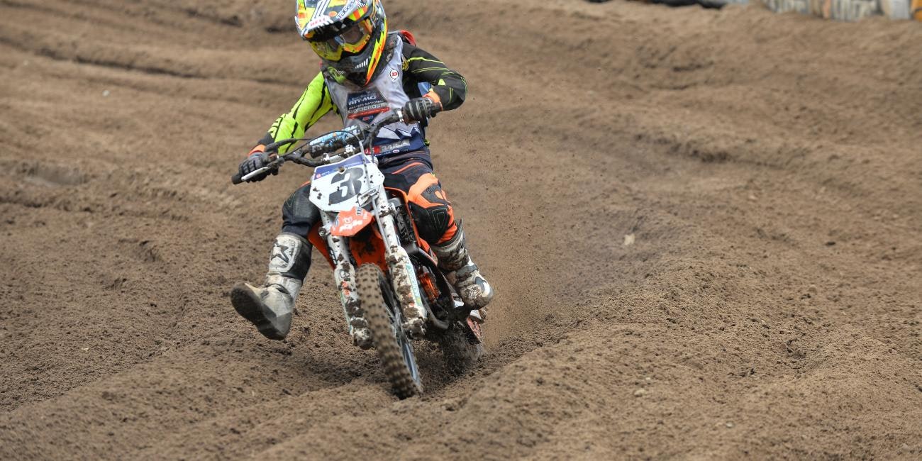 51cc (7-8) Limited - Moto 2