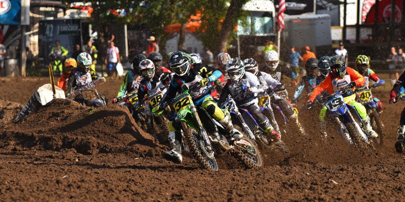 Schoolboy 2 (13-16) B/C - Moto 1