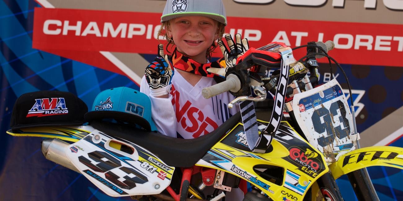 51 (4-6) Limited - Moto 1