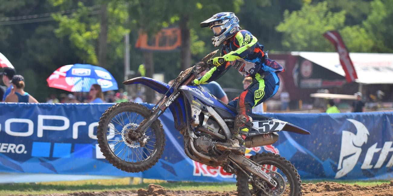 College (16-24) - Moto 3