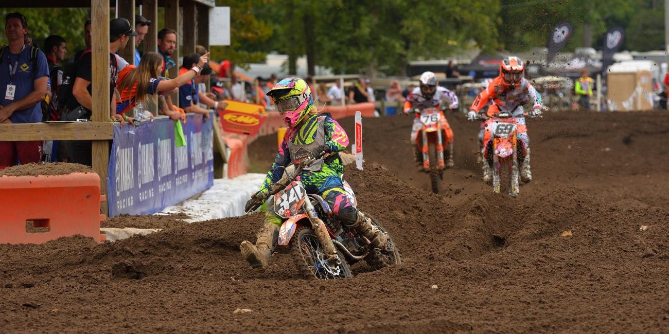 Women (12+) Amateur - Moto 3