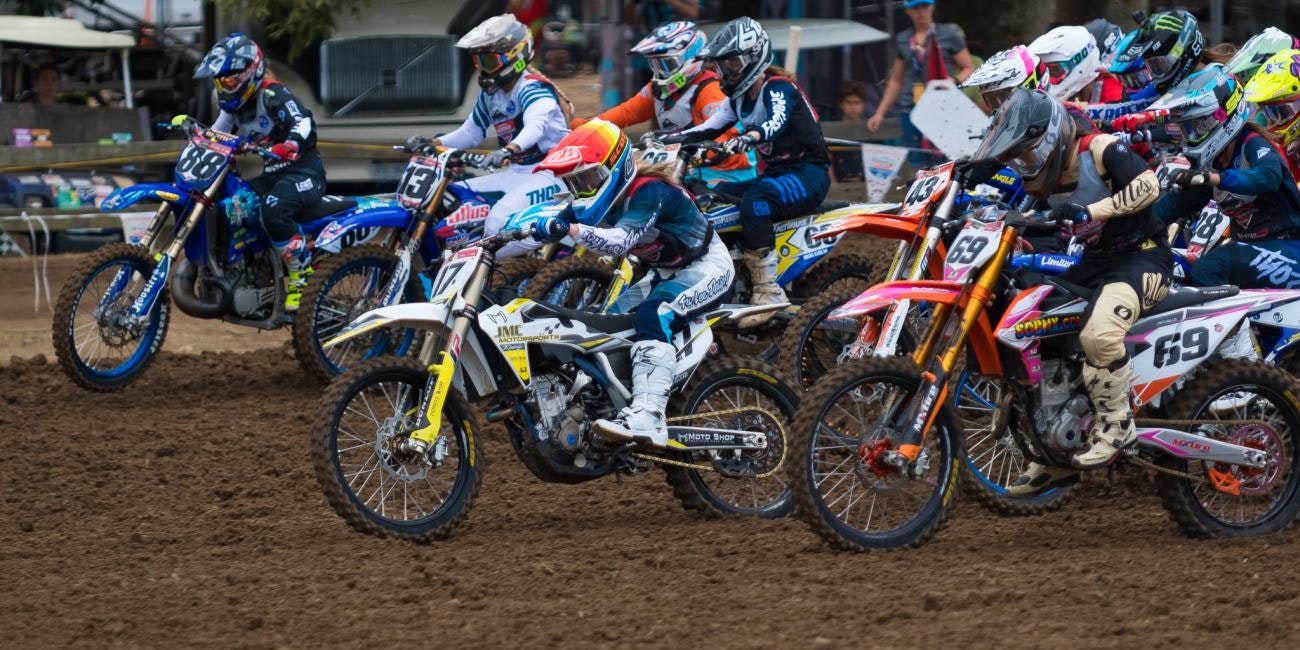 Women (12+) - Moto 3