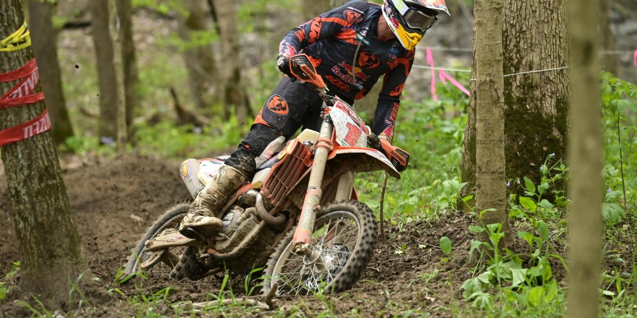 Between the Arrows - 2022 Hoosier Bikes