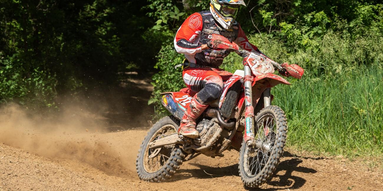 Between the Arrows - 2022 Mason-Dixon Bikes