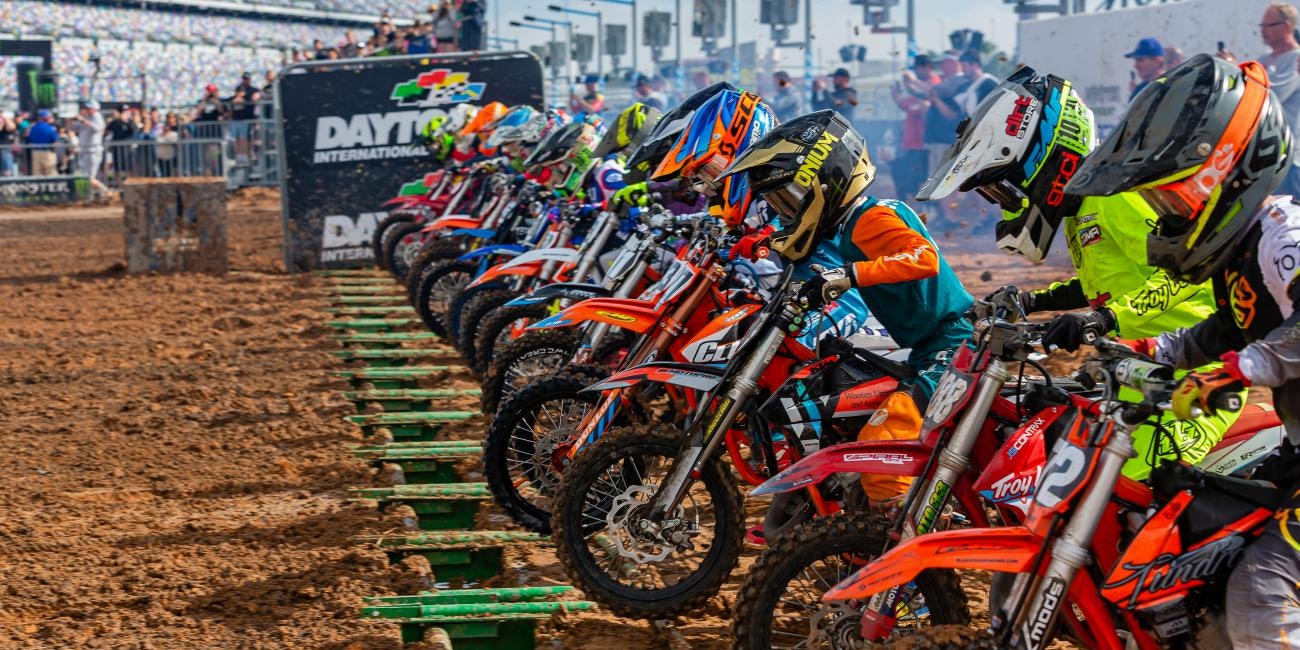 PREMIERE: RCSX Part 1